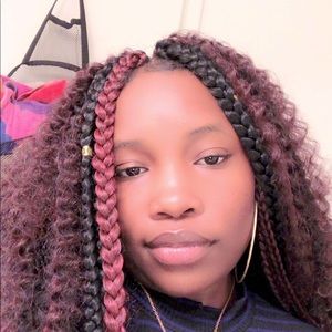 Meet your Posher, Tiara